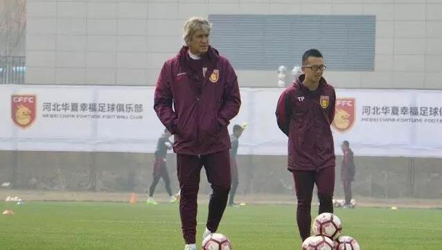 影片《那年的我》讲述的是从小生活在山里的孤儿，阴差阳错以“邱幕和”的名字活了下来，他对闽地各处相当熟悉，恰巧与真邱幕和的宗亲叔叔邱长春（赤卫队队长）相遇，此时毛主席正带领红一、红五军团组成的东路军攻占了龙岩，邱长春见邱幕和如撵山狗一般熟悉漳州山林各地，便将邱幕和带到毛主席面前，在攻占漳州的过程中，邱幕和几次协助红军探察敌情和熟悉路线，东路军在大雨中艰难度过永丰溪，与国军第49师在十字岭决战，在毛主席英明的决断下，最终利用五峰山的地形，成功实现上下夹击，赢得胜利